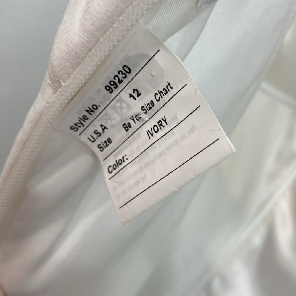 Justin Alexander Signature gown - Picture 13 of 17